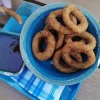 Onion rings with sweet-sour dip at King's Caffe in Malinska