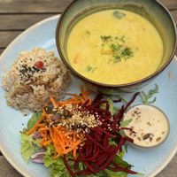 Gemüsecurry mit Volkornreis  at My Secret Garden Cafe in Vienna