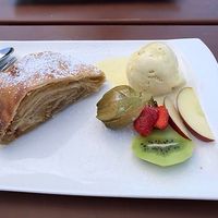 Apfelstrudel  at Bräustüberl Schloss in Seefeld