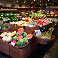 Fruits and vegetables  at denn's Biomarkt  in Aalen