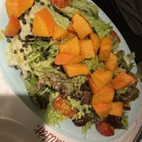 Salat mit Kürbis und Belugalinsen  at Mama Trattoria - City in Hamburg