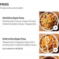 My bowl doesn’t look like either of these 🧐 it’s red and full of chili, but even the chili fries don’t look like that on the menu    at Veggie Grill by Next Level in El Segundo