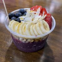 Açaí bowl at Grati Cafe in Key Largo