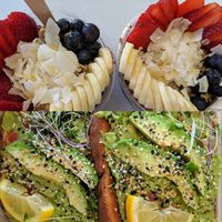 Acai bowls and avocado toast at Grati Cafe in Key Largo