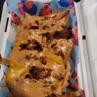 Everything fries at Monty's Good Burger - Koreatown in Los Angeles