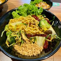 Noddle bowl at  Kimburi 金料理 in Central Singapore