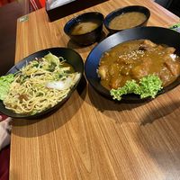 Signature Yaki Ramen and Japanese Curry Rice at  Kimburi 金料理 in Central Singapore