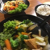 Noodle bowls and rice at  Kimburi 金料理 in Central Singapore