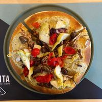 Pizza pachamama  at Santa - La Pizza Buona e Giusta in Desenzano Del Garda