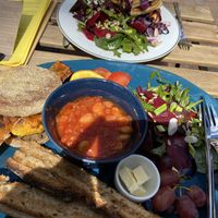 English breakfast and pancakes   at püük - fein + herausgeputzt in Hamburg