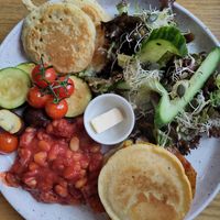 Vegan gf breakfast (they had ran out of buns so I got gf pancakes instead ❤️) at püük - fein + herausgeputzt in Hamburg