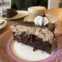 hazelnut cake  at püük - fein + herausgeputzt in Hamburg
