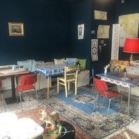 Interior with mixed old furniture at püük - fein + herausgeputzt in Hamburg