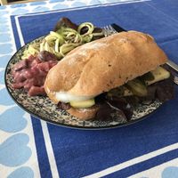 OhneMatjesbrötchen-Teller 🤘 at püük - fein + herausgeputzt in Hamburg