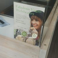 vegan Welsh cakes ad at Fabulous Welshcakes in Cardiff