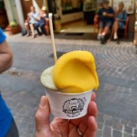 Creamy pistachio and mango at Gelateria Etabeta in Riva Del Garda