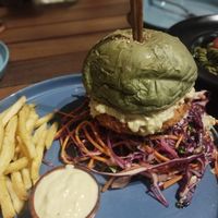 Hawaiian burger and super acai berry are so good. Love them the most. I love the green atmosphere here, a special restaurant. Love, highly recommend to vegetarian and raw vegan at Roots Plant-Based Cafe in Da Nang