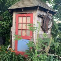 Beautiful  at Cafe Mundo in Newport