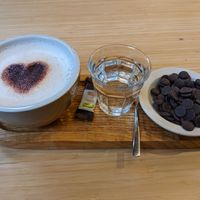 Hot chocolate at Newtree Café in Lyon