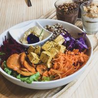 Vegan Bowl  at Newtree Café in Lyon