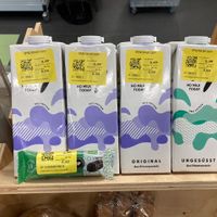 Plant-based milk  at Kiss The Ground in Lausanne