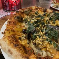 Artichoke Pizza at Plads'n in Copenhagen