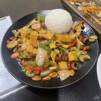 Tofu&Nuts WOK  at Spicy Tuna Sushi in Holland