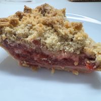 Cherry Crumble Pie - Yummilicious  at Pop Pie Co. in San Diego
