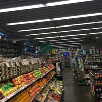Produce at Sunac Natural Market in New York City