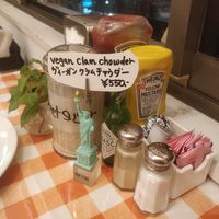 Diner-style #Veganuary at News Cafe in Tokyo