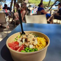 Poke Bowl with rice, salad, smoked tofu and sauce. 16€ at BioMania Street Food in Bol