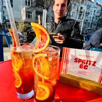  at Neue Republik Reger in Berlin