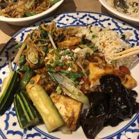 Delicious food! Definitely recommend the garlic sautéed tofu and the stir-fried black Chinese mushrooms! 😋 at Pattaya in La Rochelle