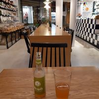 Interior at Curcuma Green Food in Burgos