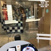 Vegan cheesecake at Curcuma Green Food in Burgos