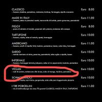 Vegan burger at Ajo' Drink & Food in Domaso