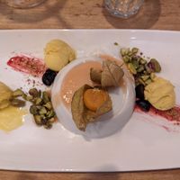 Dessert at Bella Sardegna in Roden
