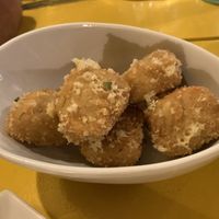 Croquetas de queso at Sa Capca in Blanes