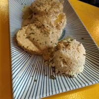 Tempeh en salsa de almendras at Sa Capca in Blanes