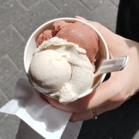  at Eisdielerin in Cologne