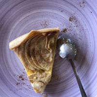 Apple tart  at Earth Cafe - Derb Zawak in Marrakech