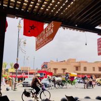 Plaza at Earth Cafe - Derb Zawak in Marrakech