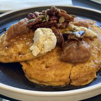 Vegan custard pancakes 🥞   at 17 Grams in Hove