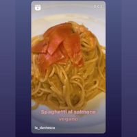 Spaghetti al salmone vegano  at Ristoro Dantesca in Pisa
