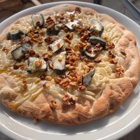 Pizza erbaggio  at Ristoro Dantesca in Pisa