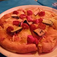 La pizza più buona della storia at Ristoro Dantesca in Pisa