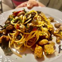 Spaghetti non vongole  at Ristoro Dantesca in Pisa