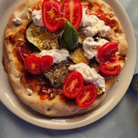 Pizza Primavera at Ristoro Dantesca in Pisa