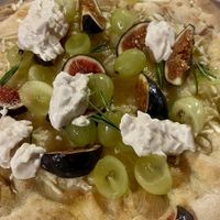 Pizza fichi  at Ristoro Dantesca in Pisa