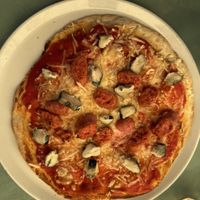 Vegan Sausage &Gorgonzola Pizzaa   at Ristoro Dantesca in Pisa